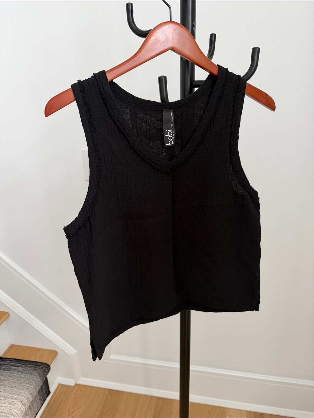 bobi Black Textured Sleeveless Crop Tank